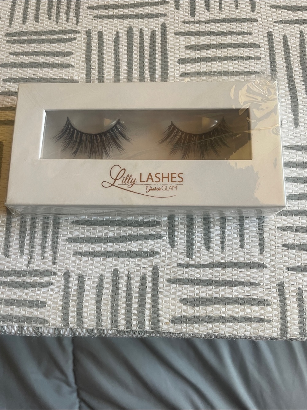 Lilly Lashes Black Voluminous Mink-Style False Eyelashes - Tease